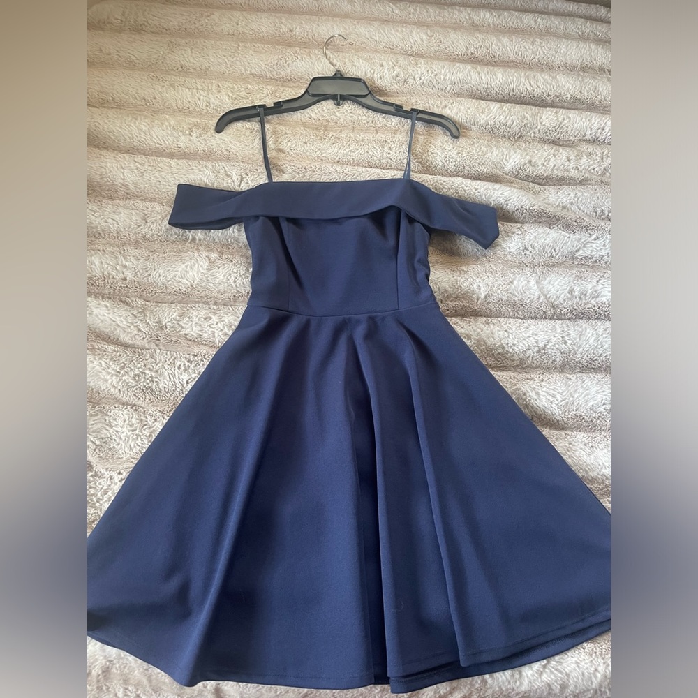 City triangles dress